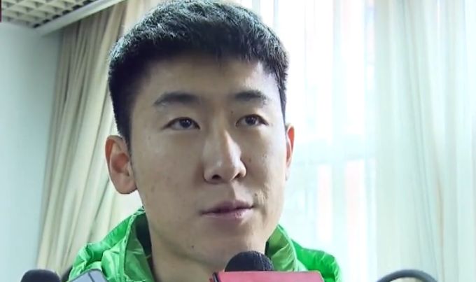 扒开腿灌牛奶
