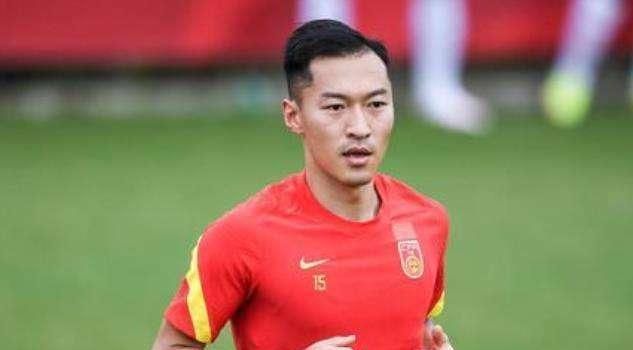 色噜噜狠狠色综合中文字幕